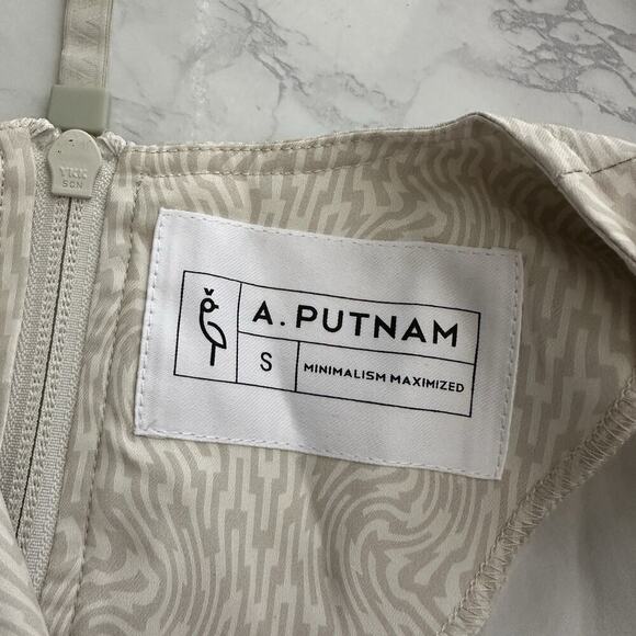 A Putnam Womens Wrap Dress in Optical Geo Cream Size Small Resortwear Minimalist - Picture 10 of 11